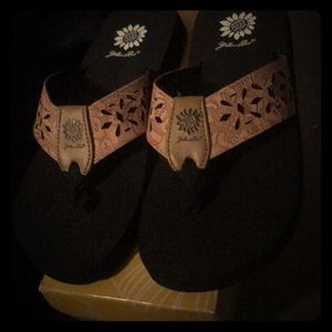 Tan Yellowbox flip flops